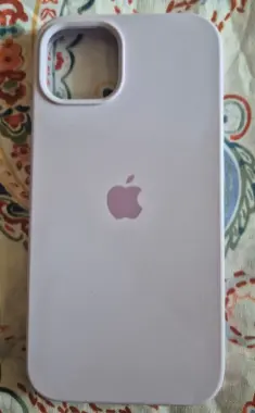 Чехол на iPhone 13