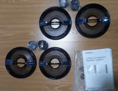 Sony колонка сеткаси янги