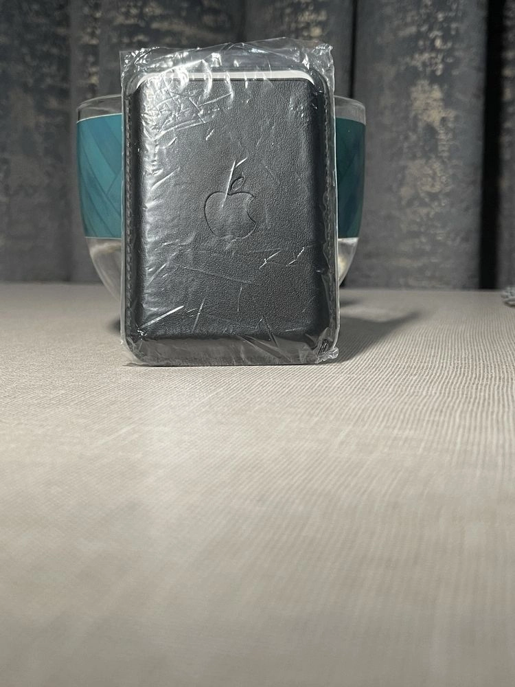 Card holder skidka
