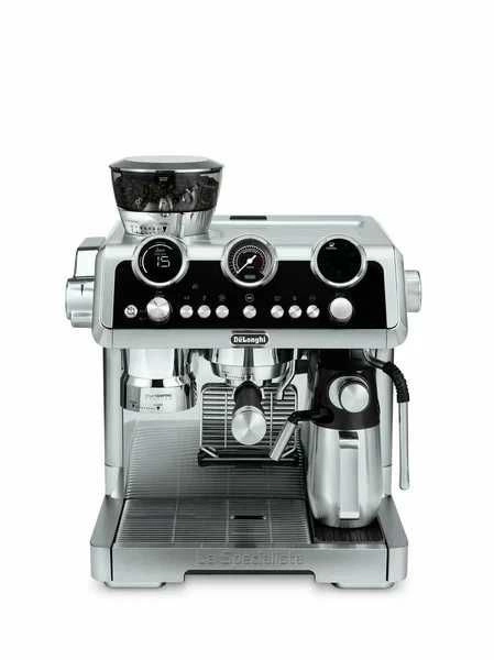 Кофеварка Гейзерная и Рожковая De'Longhi Фирменная качественная вещь