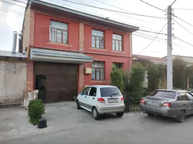 Srojna uy sotiladi. Срочно продаю