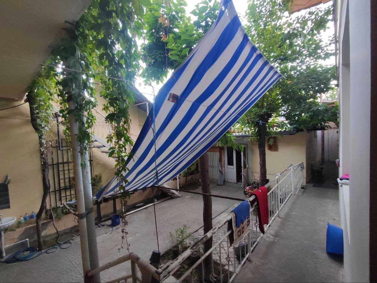 Srojna uy sotiladi. Срочно продаю