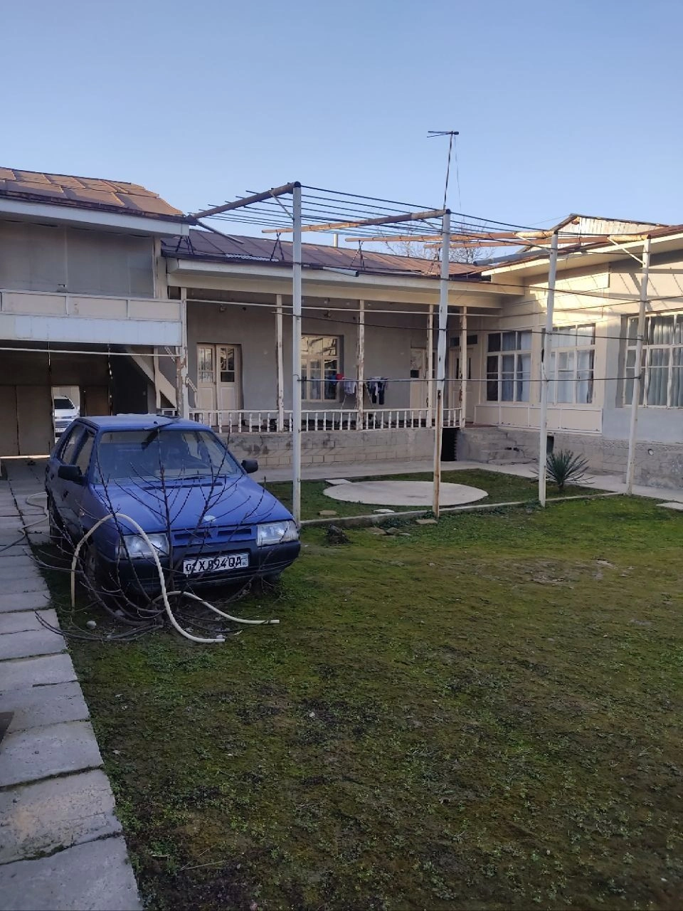 Hovli Sotiladi Jar Ariqda