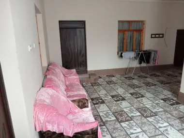 Uy sotiladi 6sotuk