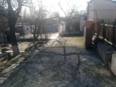 Уй ховли сотилади 25 сотих болип сотишга хам берилади