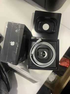 Airpods PRO korobka dokument zaryadka