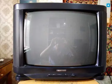 Телевизор samsung
