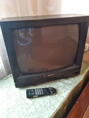 Продается телевизор daewoo