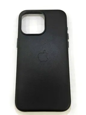 Чехол для iPhone 15 Pro Max, черный пластиковый, MagSafe