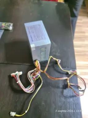 Продам б/у блок питания AVTECH 450W!