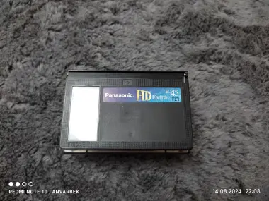 Видеокассета для видеокамеры формата VHS-C Panasonic HD Extra EC-45