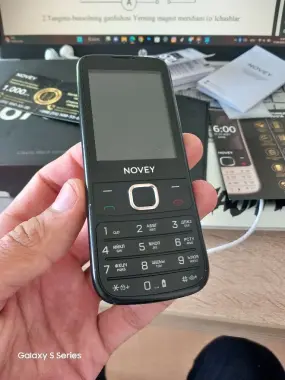 Novey 670 full nokia 6700ga o'xshaydi ideal