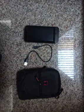 Power bank sotiladi