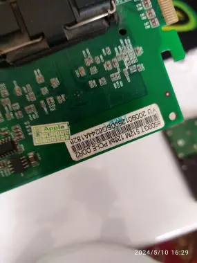 Vidyo karta 512MB