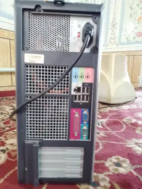 Kampyuter miyasi sotiladi yoki telefonlaga abmen