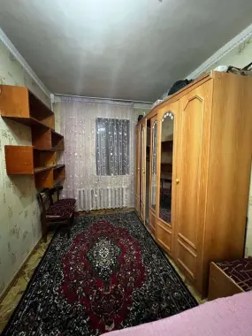 Сдается комната. Дружба народов. Только девушкам
