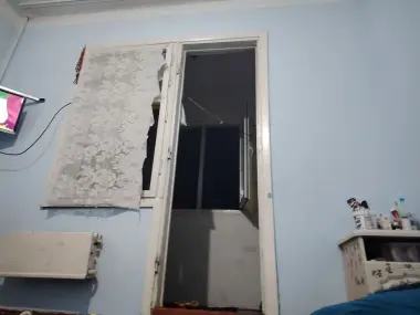 Kvartira yaxshi toza tinch