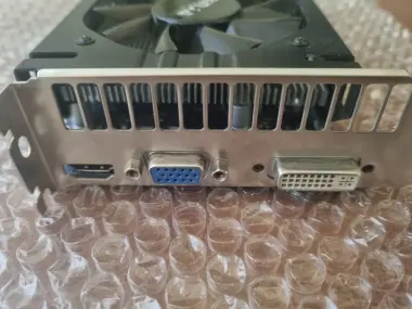 Видеокарта GTX 550 Ti