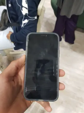 IPhone 11 pro продам срочно
