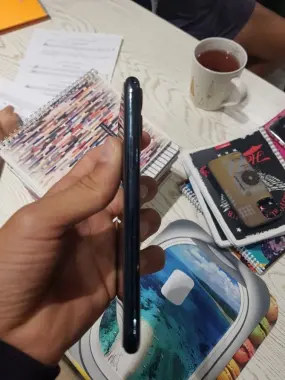 IPhone 11 pro продам срочно