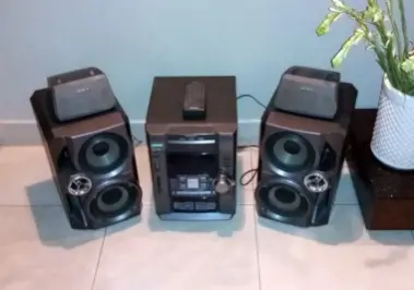 Музцентры Sony MHC-VX555 и Sony cmt-gp5
