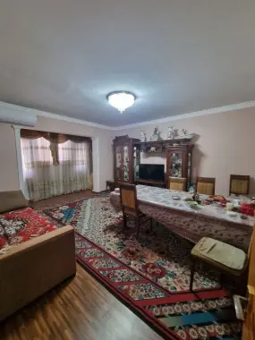 Продается своя просторная квартира в самом сердце города! Чехова