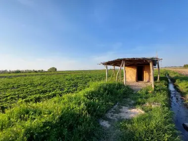 Продается участок в М/У районе