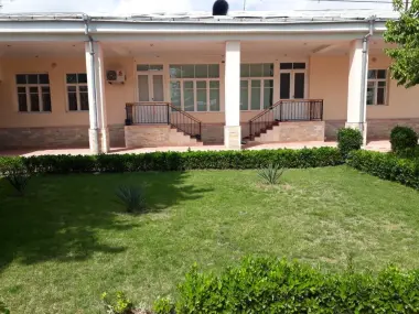 Продается участок в Юнусабаде. СРОЧНО!