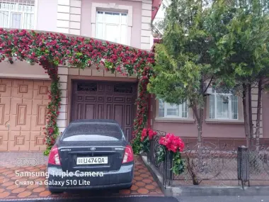 Срочно уй сотилади 5 соту