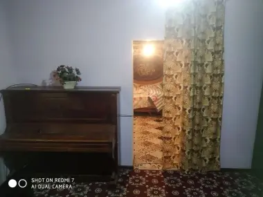Продается двух этажный дом