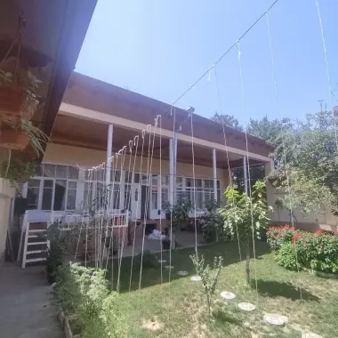 Uchastka sotiladi