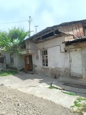 Продается Участок 3.3 сотик На Мирабадскый Районе