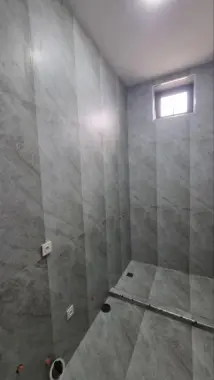 Hi tec uy olmazor tumanida 3 sotih 7 hona