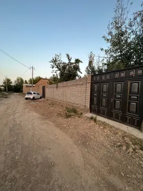 Ховли сотилади 24 соток 9 хона 250000$