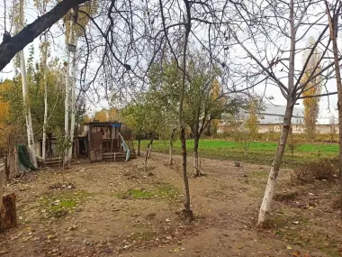 Продается участок, Участок сотилади