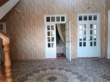 Продается участок в Шумиловском городге 6 соток 8 комнат