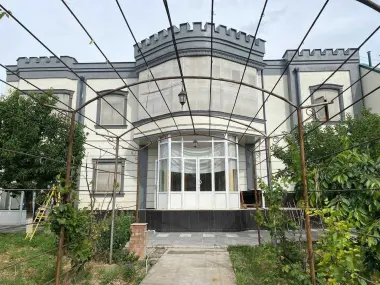 Дом у берега Бузсув ориентир Сампи (12 соток)