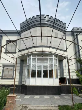 Дом у берега Бузсув ориентир Сампи (12 соток)