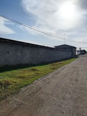 Продаётся срочно ферма не далеко от Ташкента