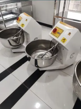 Turkiyada ishlab chiqarilgan Xamirqorgich mishalkalar