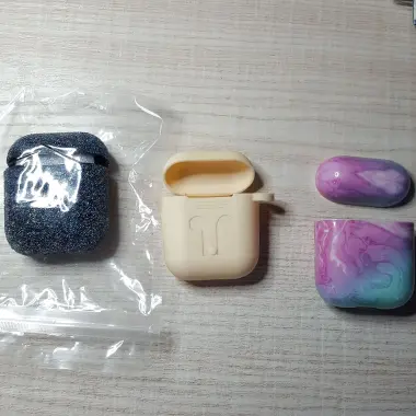 Продам чехол для аэрподс 2