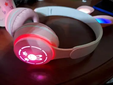 Новый беспроводной блутуз наушник для детей с ушками bluetooth