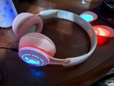 Новый беспроводной блутуз наушник для детей с ушками bluetooth