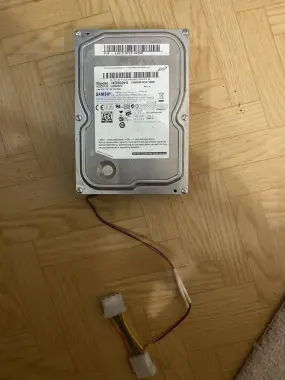 Продам жесткий диск Samsung HD502HI 500 gb