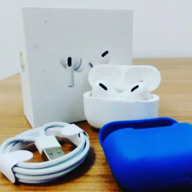 Беспроводные, наушники AirPods Pro. Супер скидка всего лишь 90000 сум