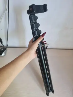 Штатив для видео, фотографий