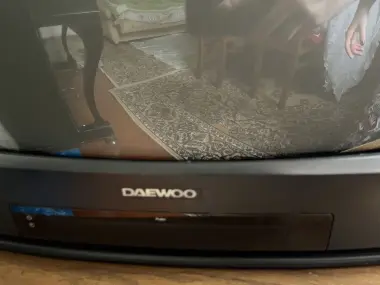Телевизор Daewoo, магнитофон, DVD