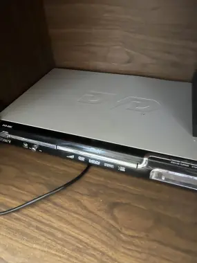 Телевизор Daewoo, магнитофон, DVD