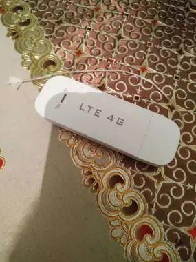 LTE 4g USB modem sotiladi