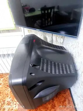 Televizor LG soundmax plus